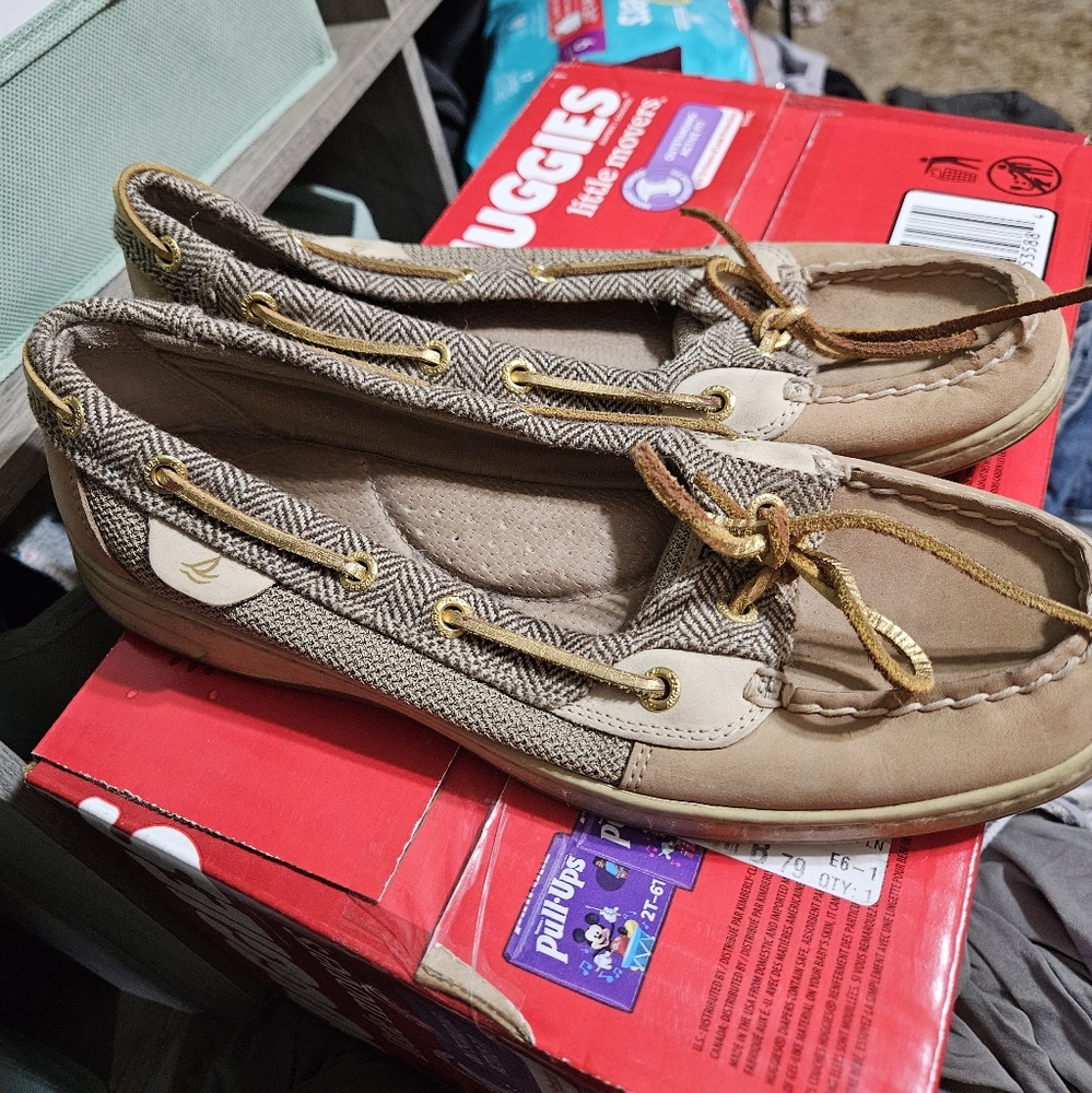 Sperry women's boat shoe